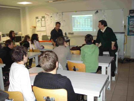 On r�fl�chit dur